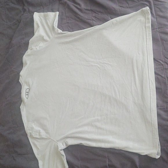 2 project rock t shirts - Picture 4 of 5